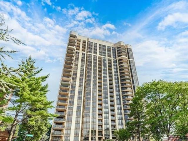 Condo for sale in Fort Lee Condo for sale in Fort Lee