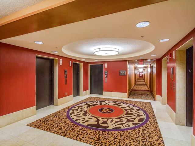 Apartment for rent in Woodmont Triangle, Bethesda