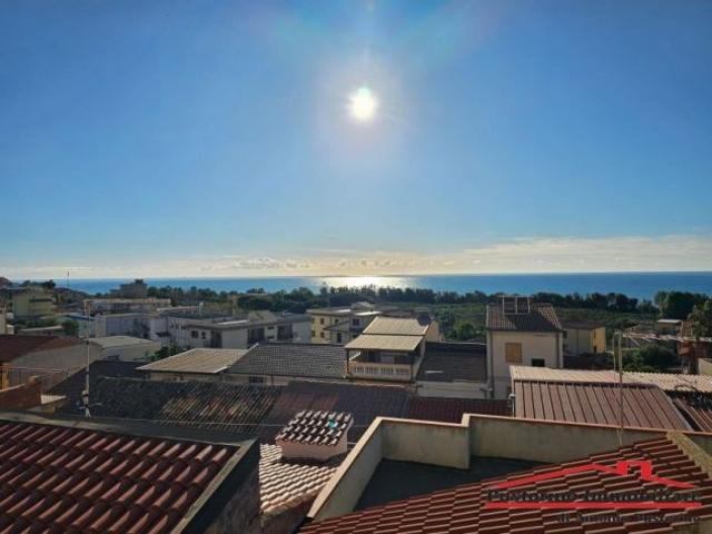 Villa Indipendente in vendita a Calabria, Reggio Calabria