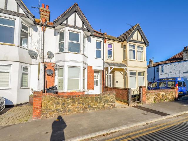 Apartment for rent in Alton Barnes, Essex