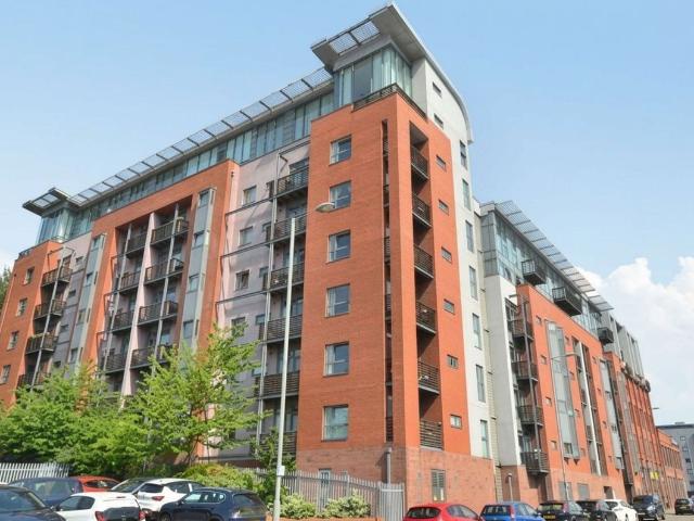 Apartment for rent in Calderstones