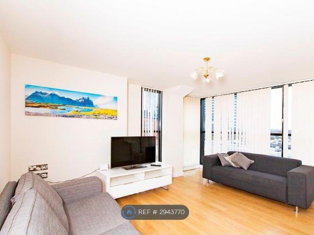Apartment for rent in Calderstones