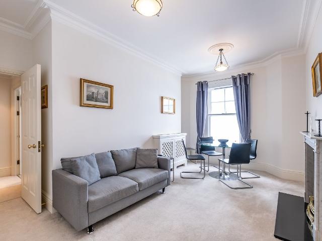 Apartment for rent in St. James's, Victoria