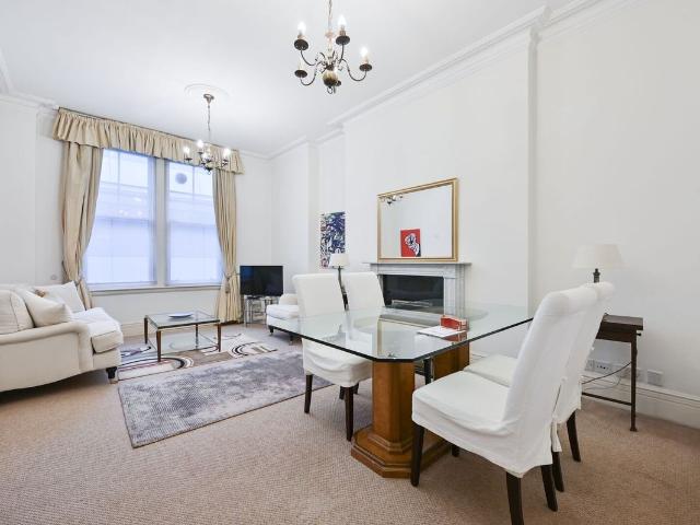 Apartment for rent in St. James's, Victoria