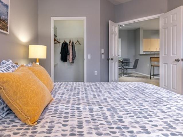Townhouse for rent in Hillsboro