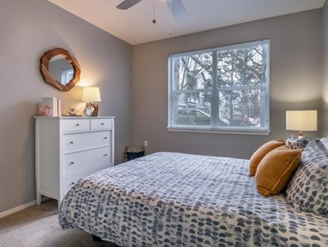 Townhouse for rent in Hillsboro