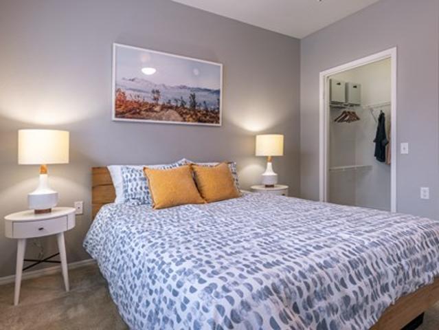 Townhouse for rent in Hillsboro
