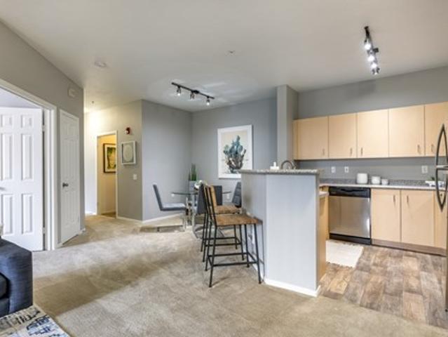 Townhouse for rent in Hillsboro