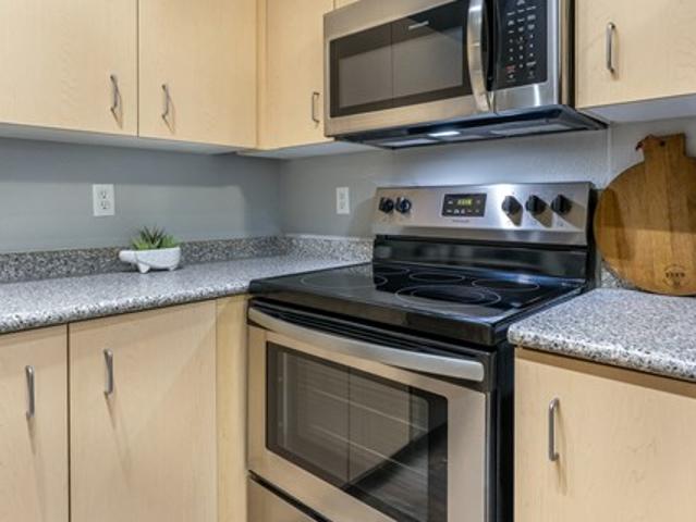 Townhouse for rent in Hillsboro