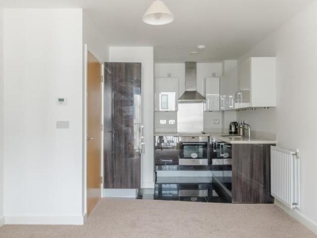 Apartment for rent in East Twerton, Dulcote