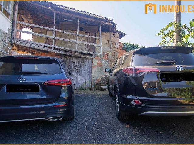 Casa en venta en Barbadás, Ourense