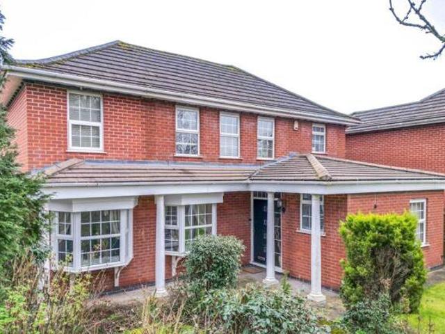 House for sale in Camp Hill, Warwickshire