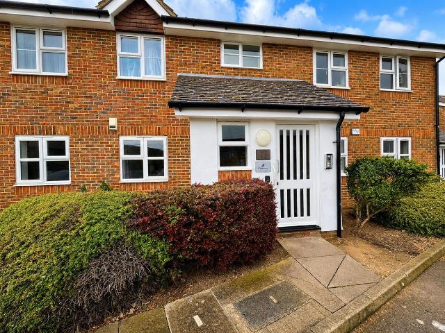 Apartment for rent in London Borough of Havering, Greater London