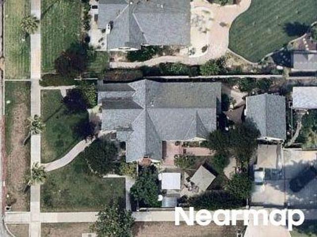 House for sale in Magnolia Center, Riverside