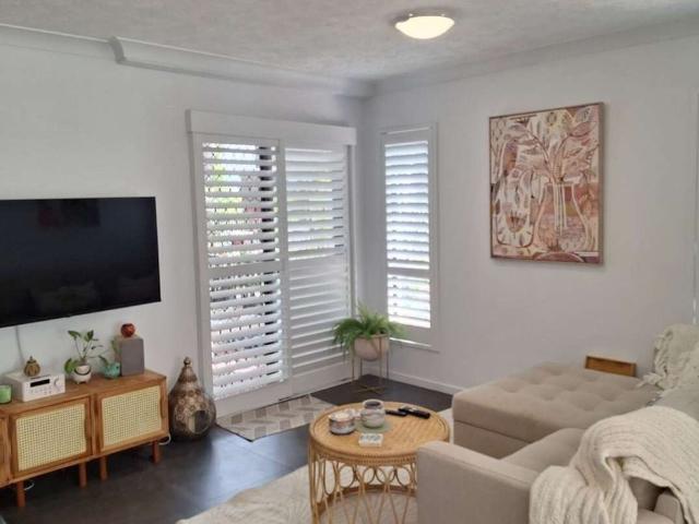 Room for rent in Palm Beach, Gold Coast City