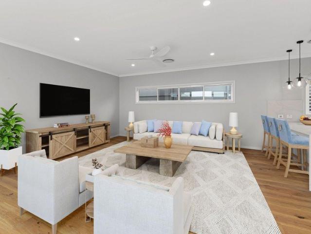 House for sale in Lake Cathie, New South Wales