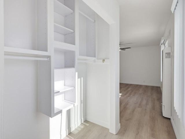 Apartment for rent in Long Beach, California