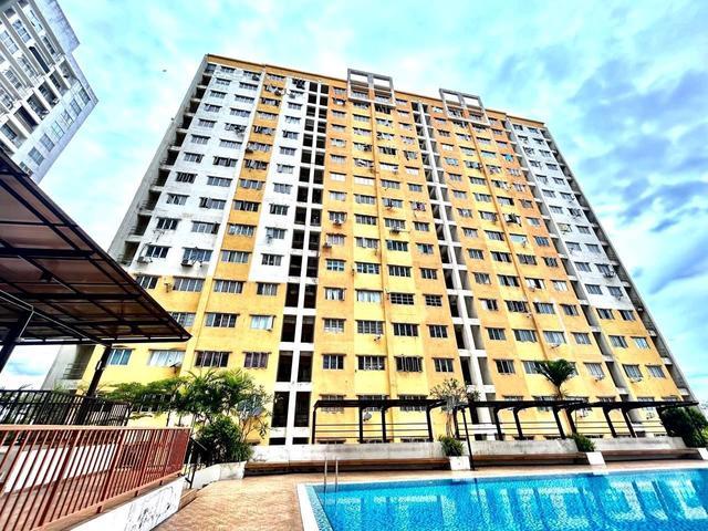 Apartment for sale in Port Klang, Selangor