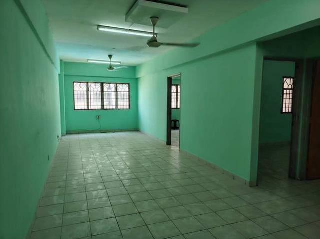Apartment for sale in Port Klang, Selangor
