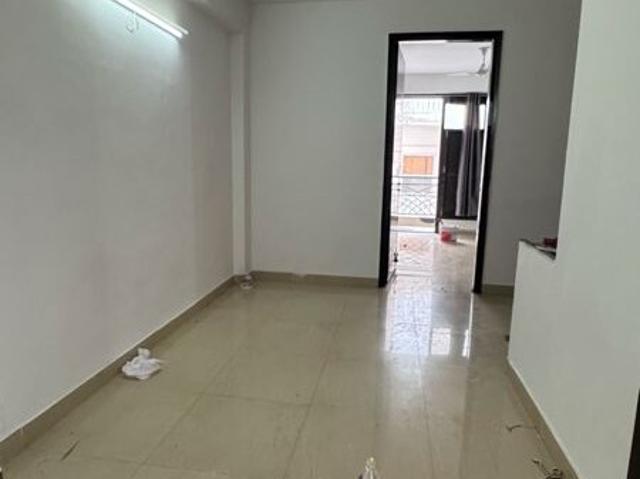Flat for rent in Deri