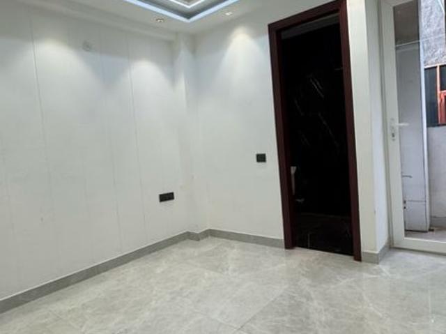 Property for rent in Deri