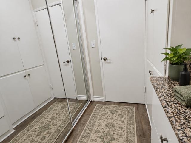 Apartment for rent in Canoga Park, California