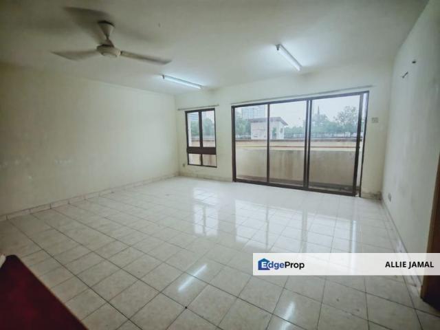 Condominium for sale in Petaling, Damansara Damai