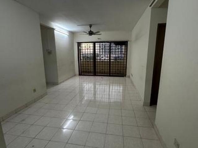 Condominium for sale in Kota Damansara, Petaling Jaya
