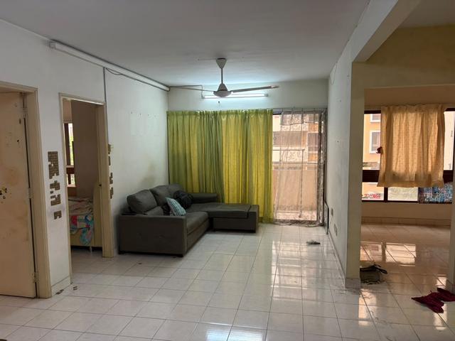 Condominium for sale in Petaling, Damansara Damai