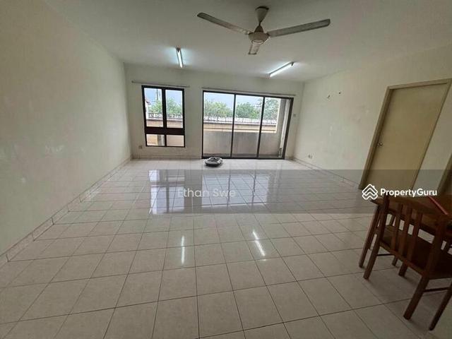 Condominium for sale in Petaling, Damansara Damai
