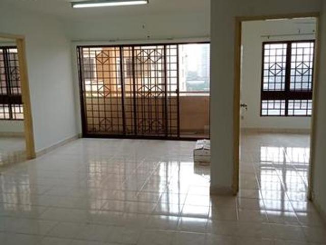 Condominium for sale in Petaling, Damansara Damai