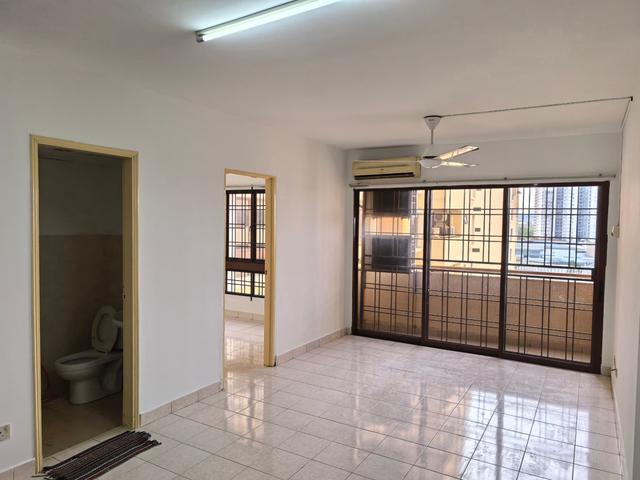 Condominium for sale in Petaling, Damansara Damai