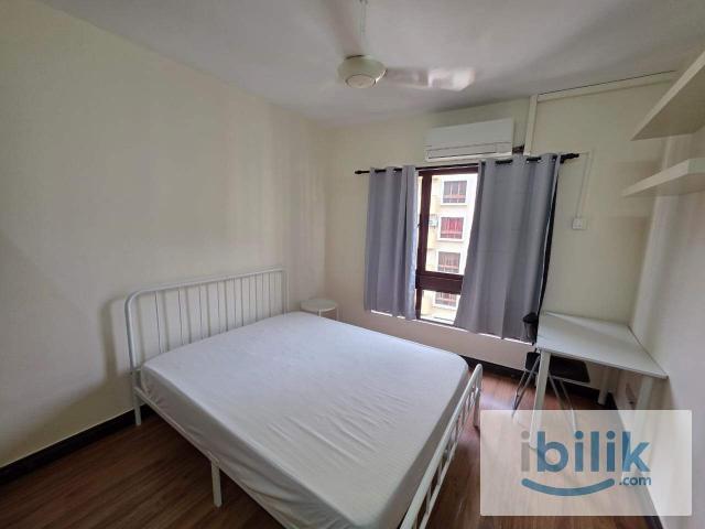 Room for rent in Petaling, Damansara Damai