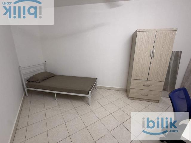 Room for rent in PJU 5, Petaling Jaya