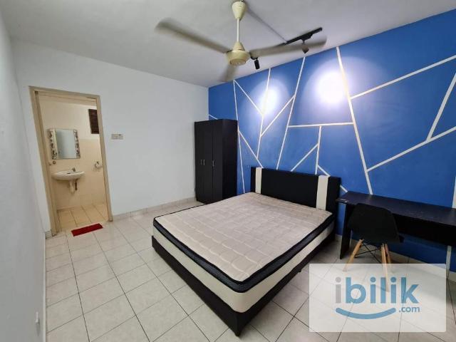Room for rent in Petaling, Damansara Damai