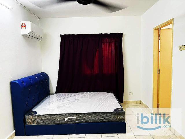 Room for rent in PJU 5, Petaling Jaya