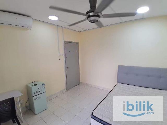 Room for rent in PJU 5, Petaling Jaya