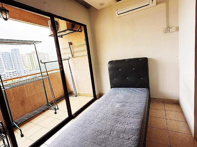 Room for rent in PJU 5, Petaling Jaya