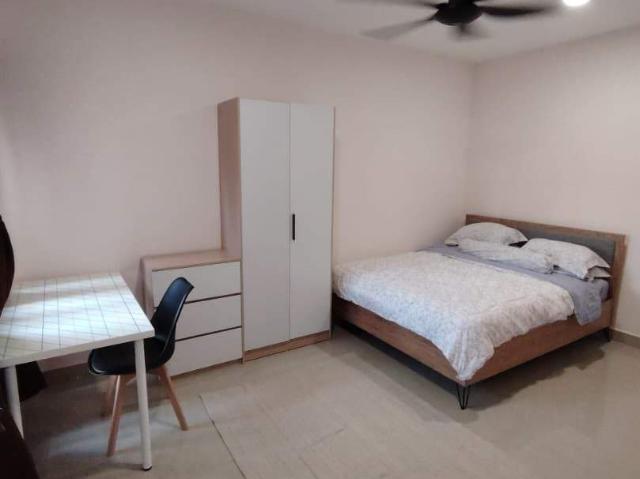 Room for rent in PJU 5, Petaling Jaya