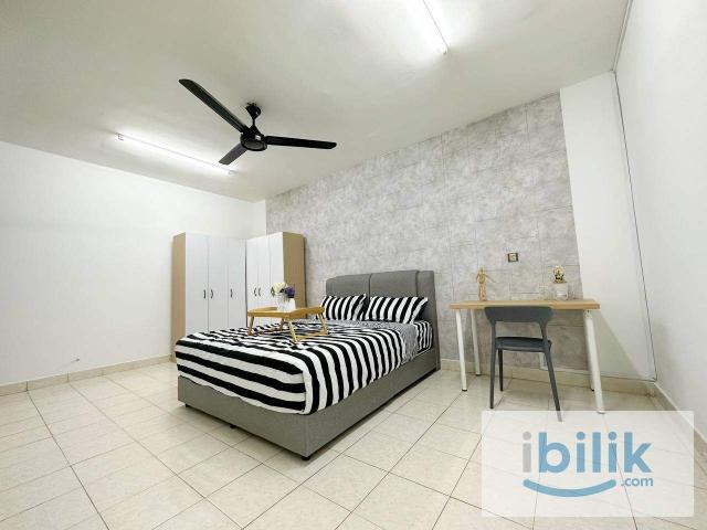 Room for rent in PJU 5, Petaling Jaya