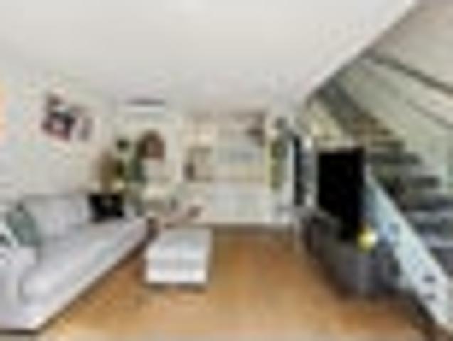 Apartment for sale in Hillersden