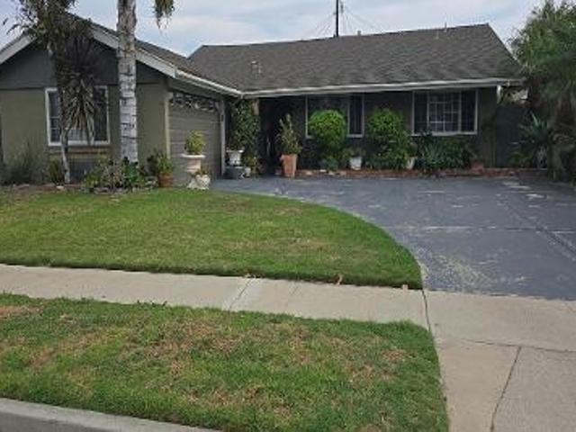 House for sale in Fountain Valley, California