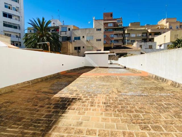 Apartamento en alquiler en Pere Garau, Palma