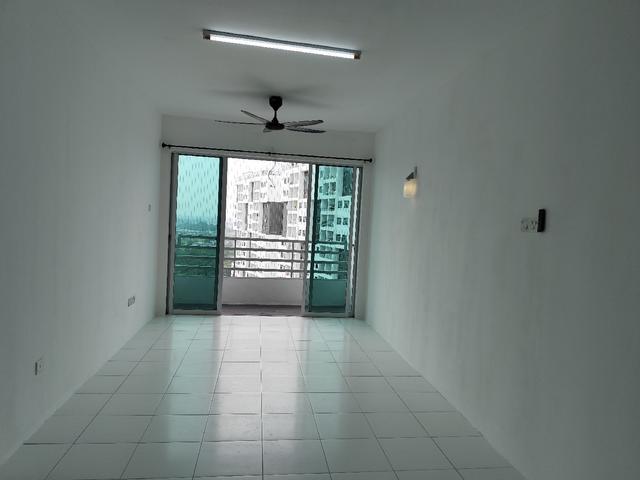 Condominium for rent in Mukim 16, Tena