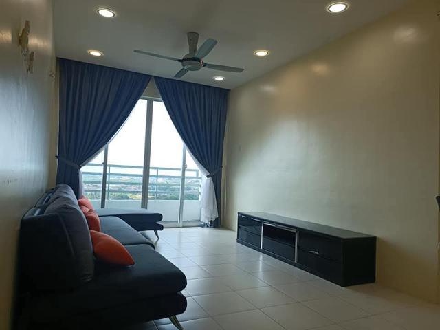 Condominium for rent in Mukim 16, Tena