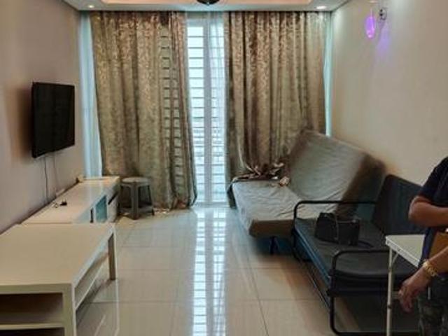 Condominium for rent in Mukim 16, Tena