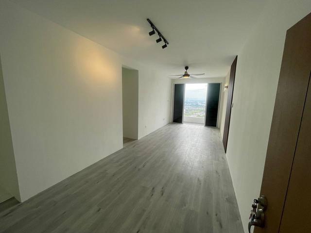 Condominium for sale in Mukim 16, Tena