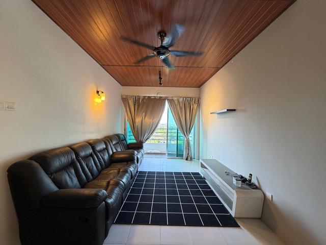 Condominium for sale in Mukim 16, Tena