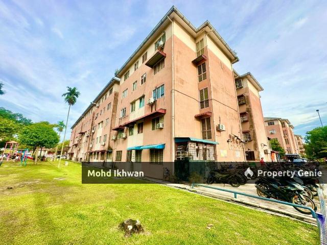 Apartment for sale in Port Klang, Selangor