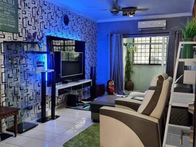 Apartment for sale in Petaling, Damansara Damai